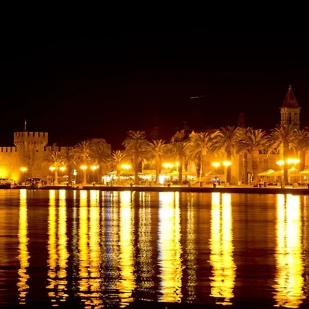 Divine Seaview Apartment Trogir Exterior foto