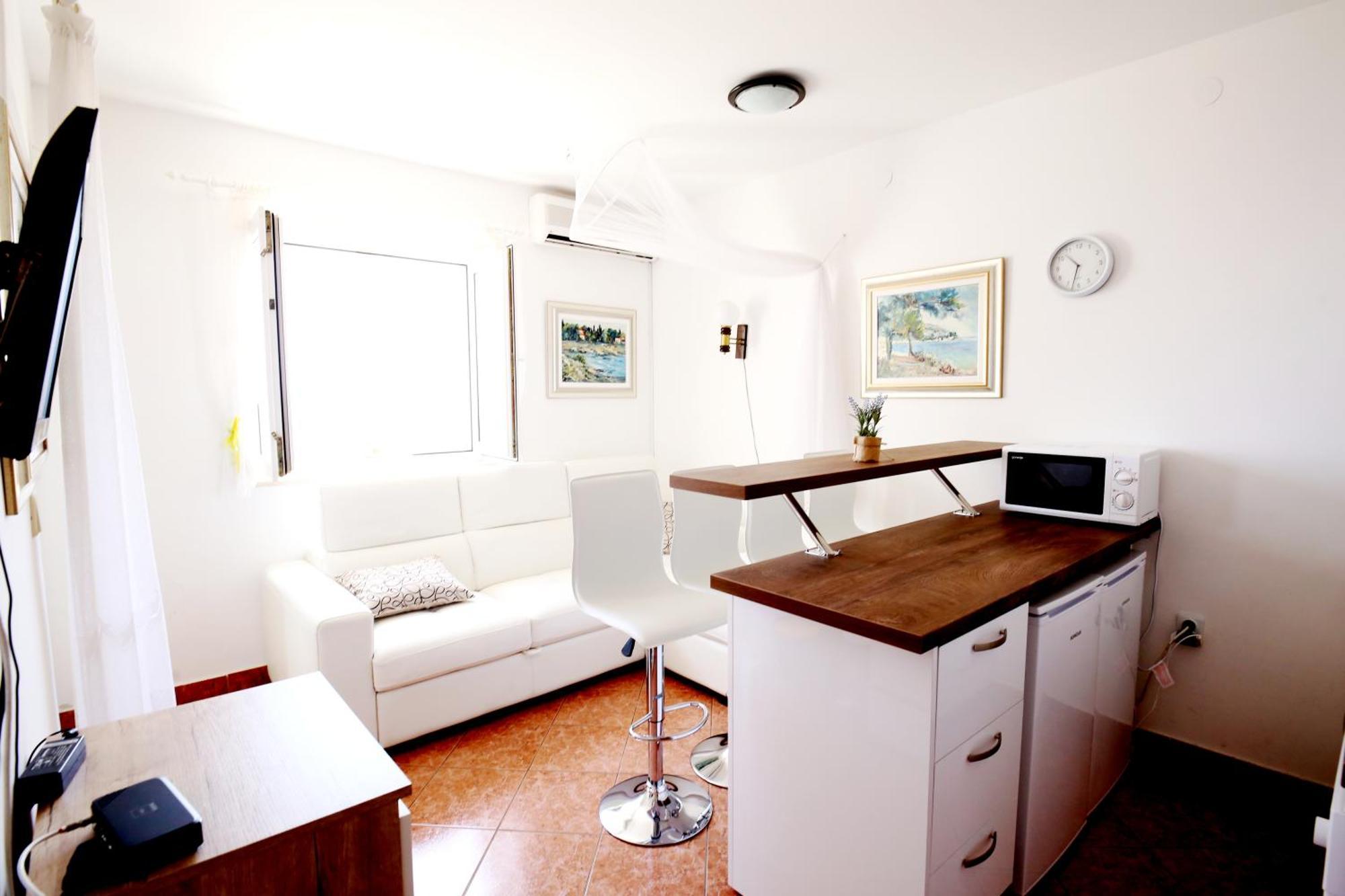 Divine Seaview Apartment