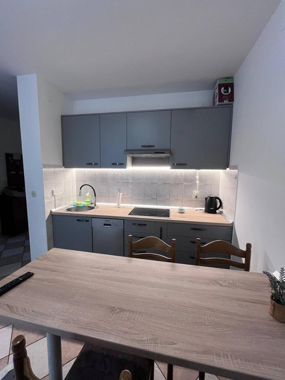 Divine Seaview Apartment
